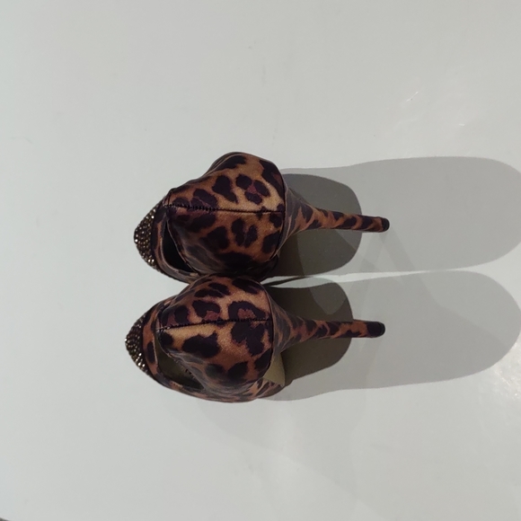 BAKERS beautiful heels☘️☘️🌼 animal print - Picture 6 of 14